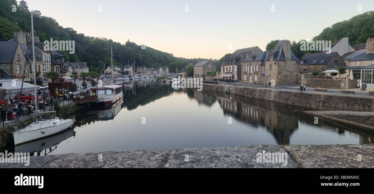 Porto di Dinan Foto Stock