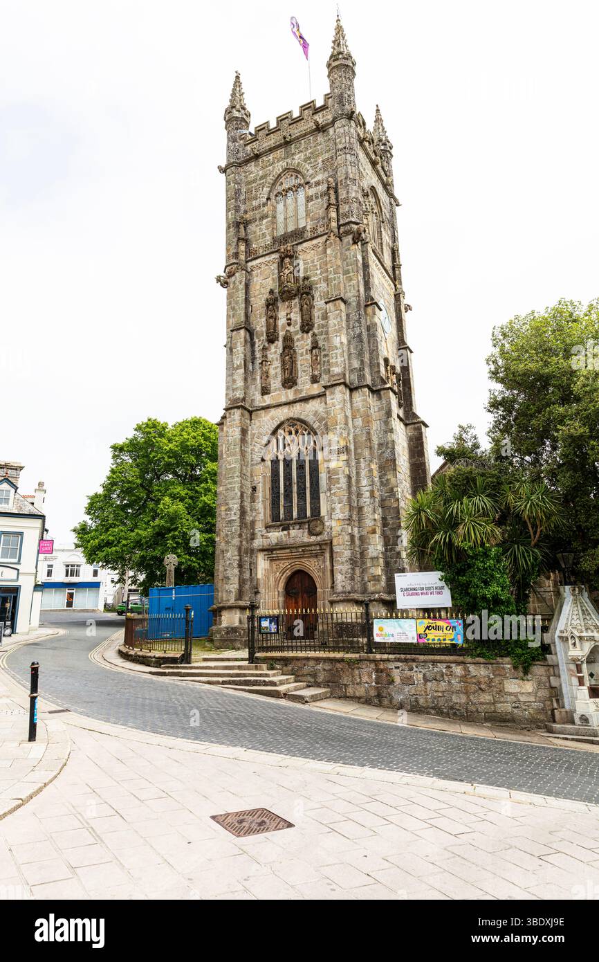 St Austell, Cornovaglia, Regno Unito, Inghilterra, St Austell Regno Unito, St Austell Cornwall, St Austell Town, Town centre, Cornish, Town, città, strada principale, negozi, negozi Foto Stock