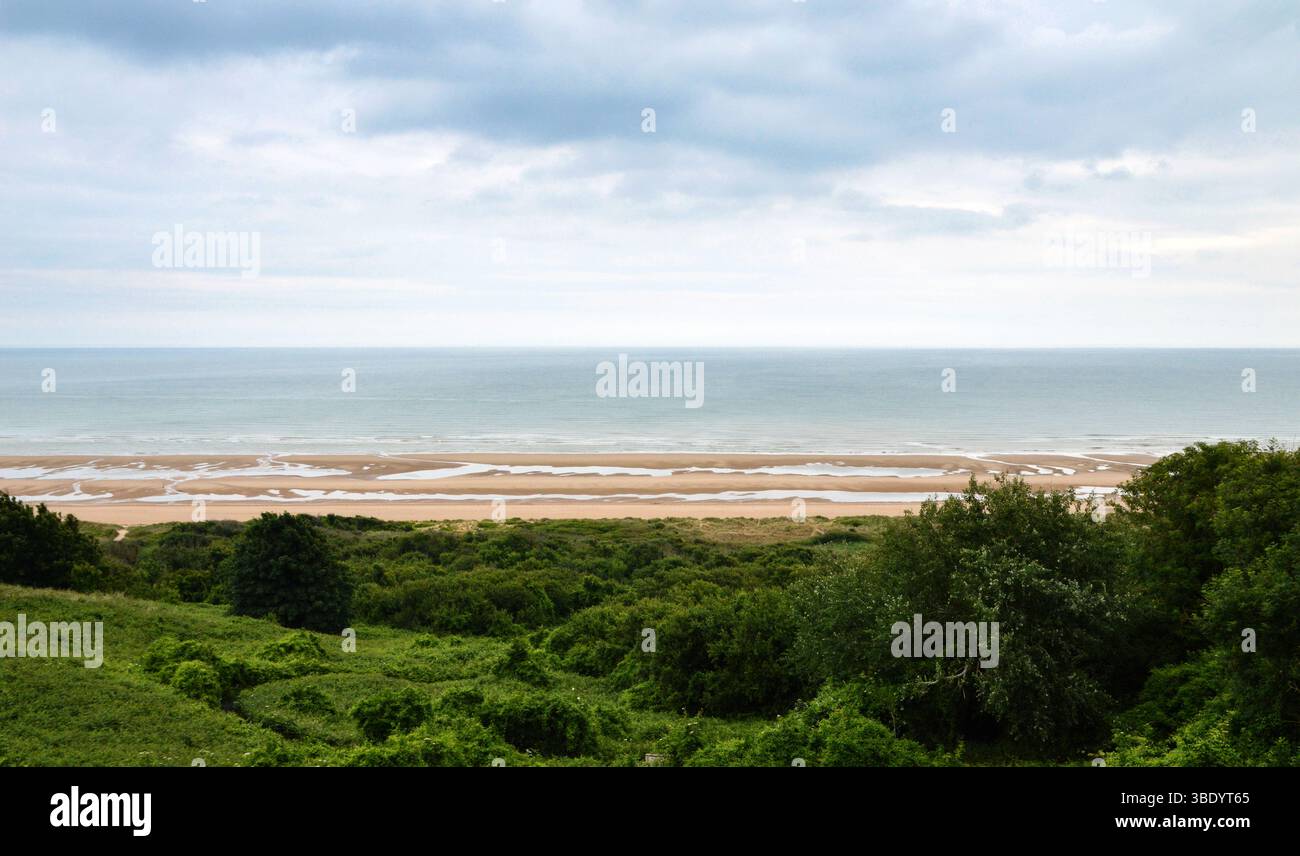 Omaha Beach, scena degli sbarchi in Normandia durante la Seconda Guerra mondiale e degli sbarchi alleati. Foto Stock
