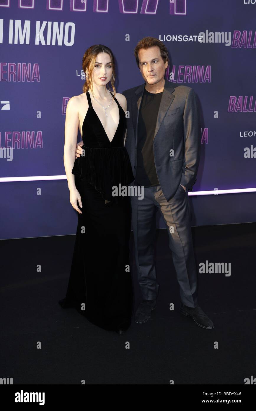 Ana de Armas und Len Wiseman bei der „da The Word of John Wick: Ballerina“ Film Premiere AM 26.05.2025 a Berlino Foto Stock