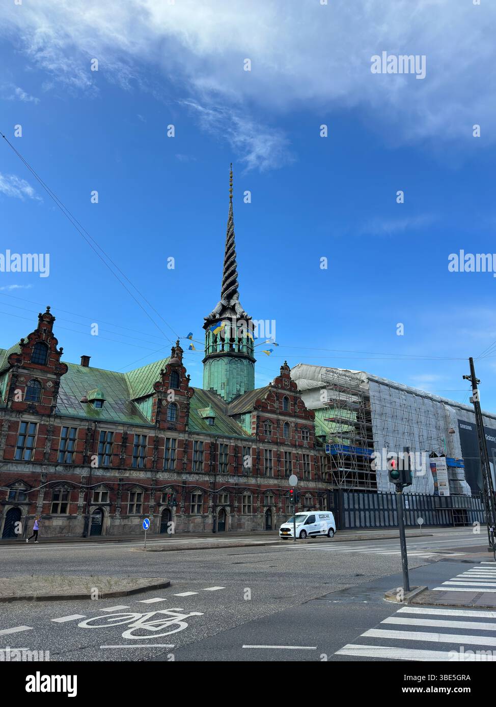 Børsen – Historische alte Börse mit Drachen-Spitze a Kopenhagen, Dänemark Foto Stock