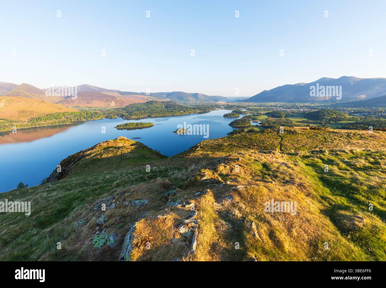 Alba a Falcon Crag Foto Stock