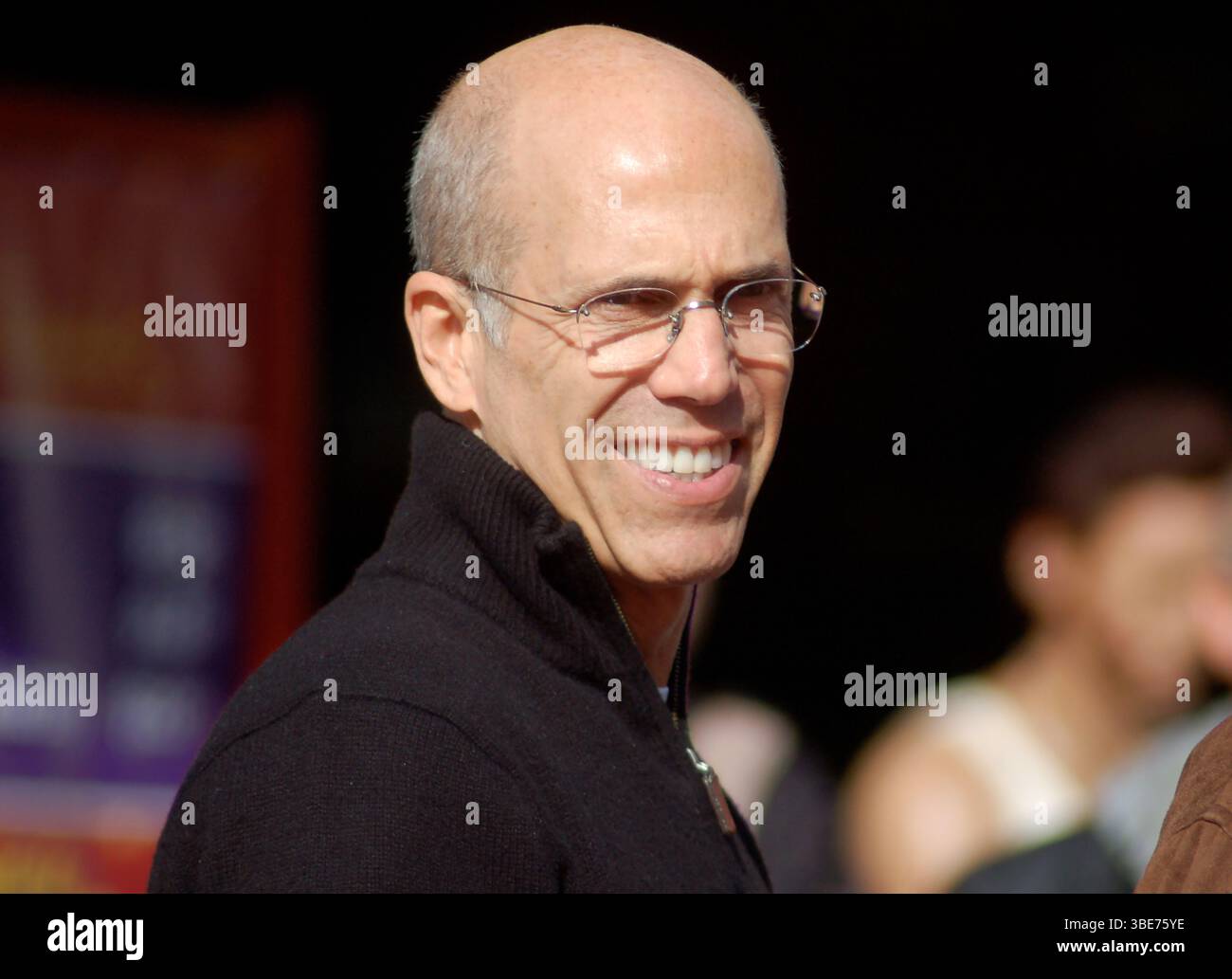 Jeffrey Katzenberg partecipa alla Hollywood Walk of Fame Star Ceremony di Hugh Jackman, mostrando sostegno per il contributo dell'attore acclamato al cinema e all'intrattenimento. Foto Stock