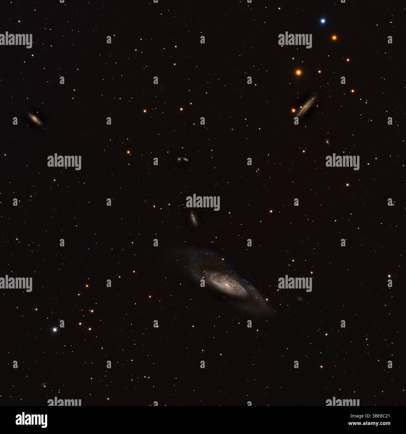 M106 Spiral Galaxy in Canes Venatici – astrofotografia Deep-Sky Foto Stock