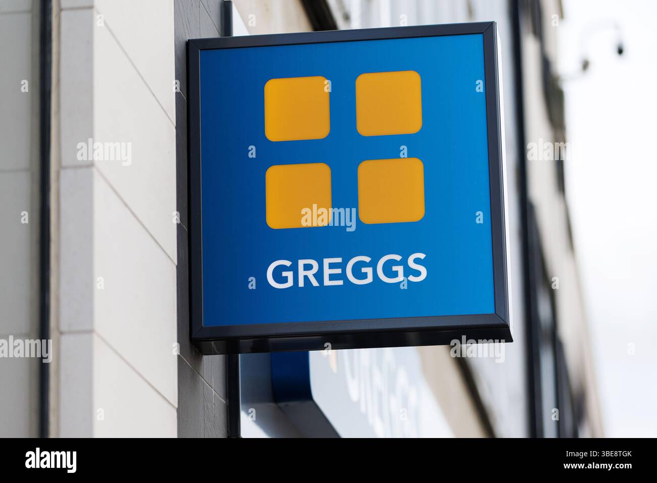 Greggs logo, Greggs sign, Greggs May 2025, Greggs Summer 2025 Foto Stock