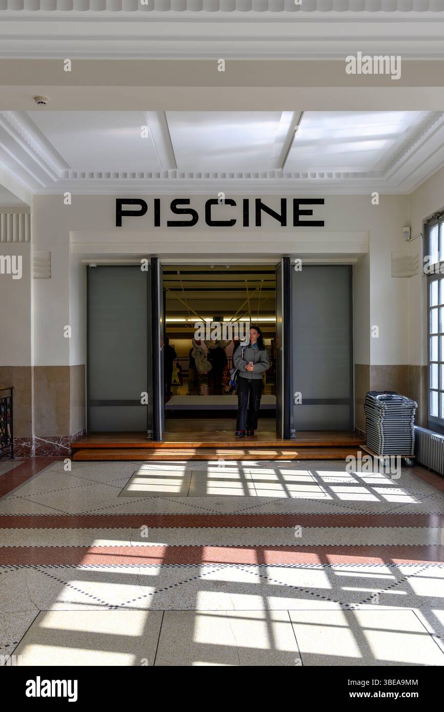 Galleria d'arte la piscine a Roubaix, alla periferia di Lille. Formata da una piscina degli anni '1930, Art Deco. Chiamato anche André-Diligent Museum of Art Foto Stock