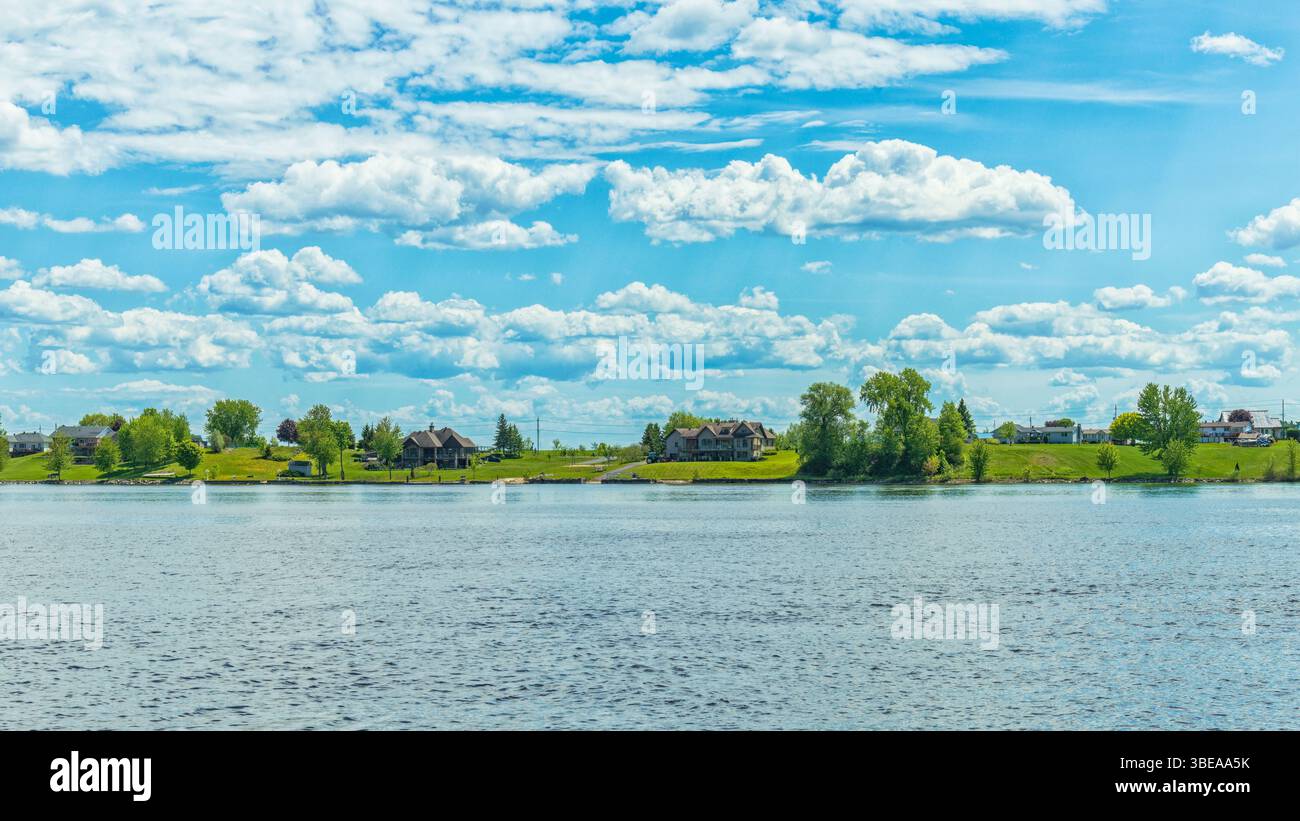 Coste del fiume Ottawa Foto Stock