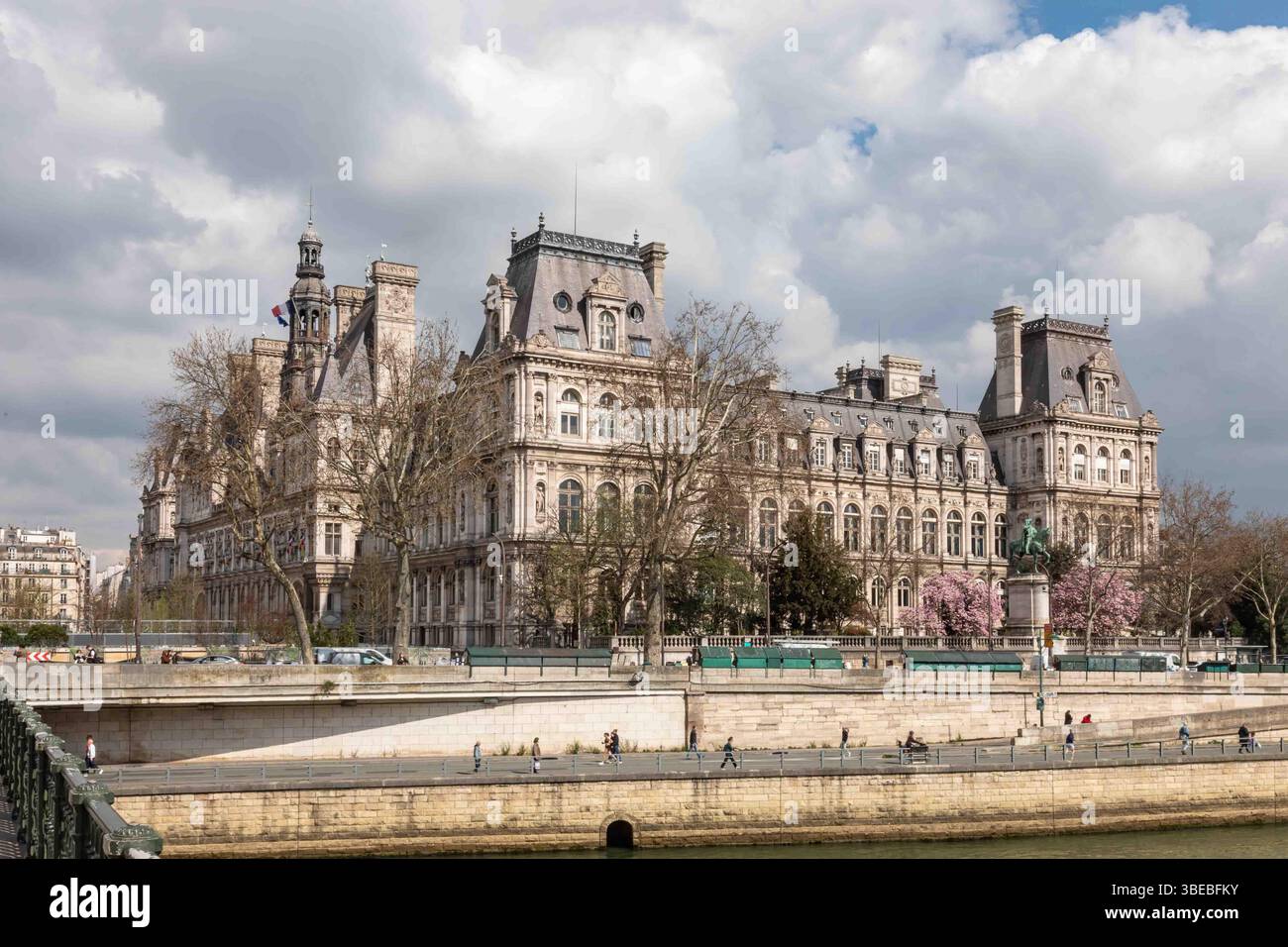 Hôtel de Ville, Municipio di Parigi, in Place de l'Hôtel-de-Ville – Esplanade de la Libération nel IV arrondissement di Parigi, Francia Foto Stock