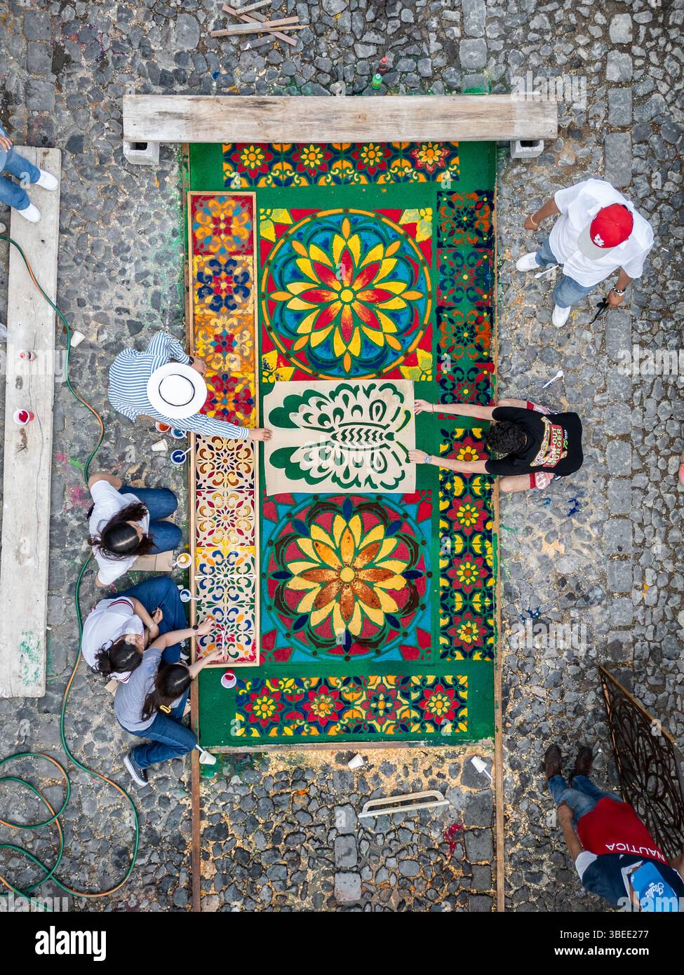 Semana Santa en la Antigua Guatemala y sus alfombras coloridas celebrazioni della settimana Santa e tappeti colorati ad Antigua Guatemala Foto Stock