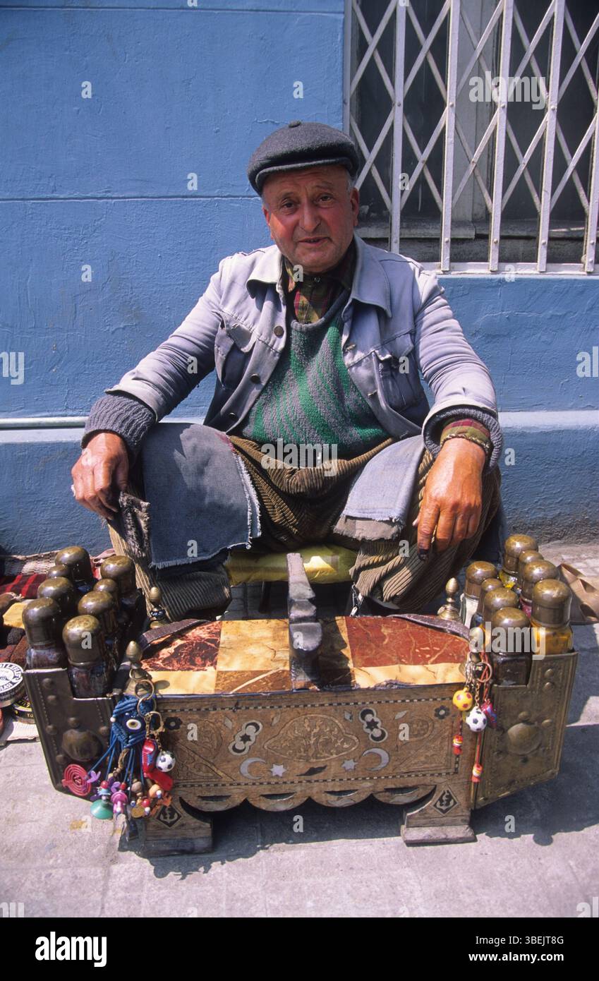 Turchia, Istanbul, Lustrascarpe. Foto Stock