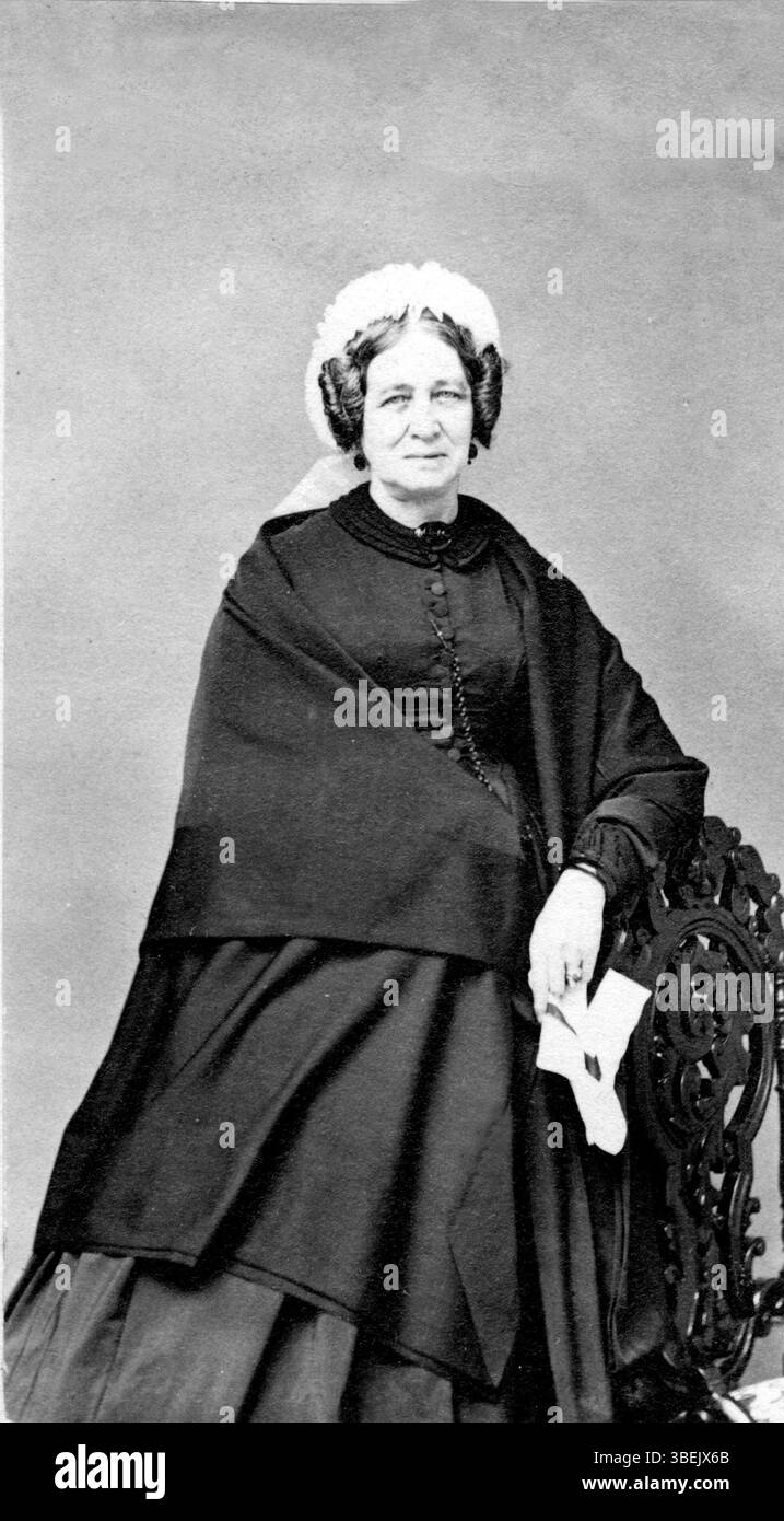 Sophia Johnson Vanderbilt, la prima moglie del commodoro Cornelius Vanderbilt, fu una figura importante nella scena sociale americana del XIX secolo. Nota per il suo ruolo nell'eredità della famiglia Vanderbilt, ha contribuito alla loro importanza sociale e eredità. Foto Stock