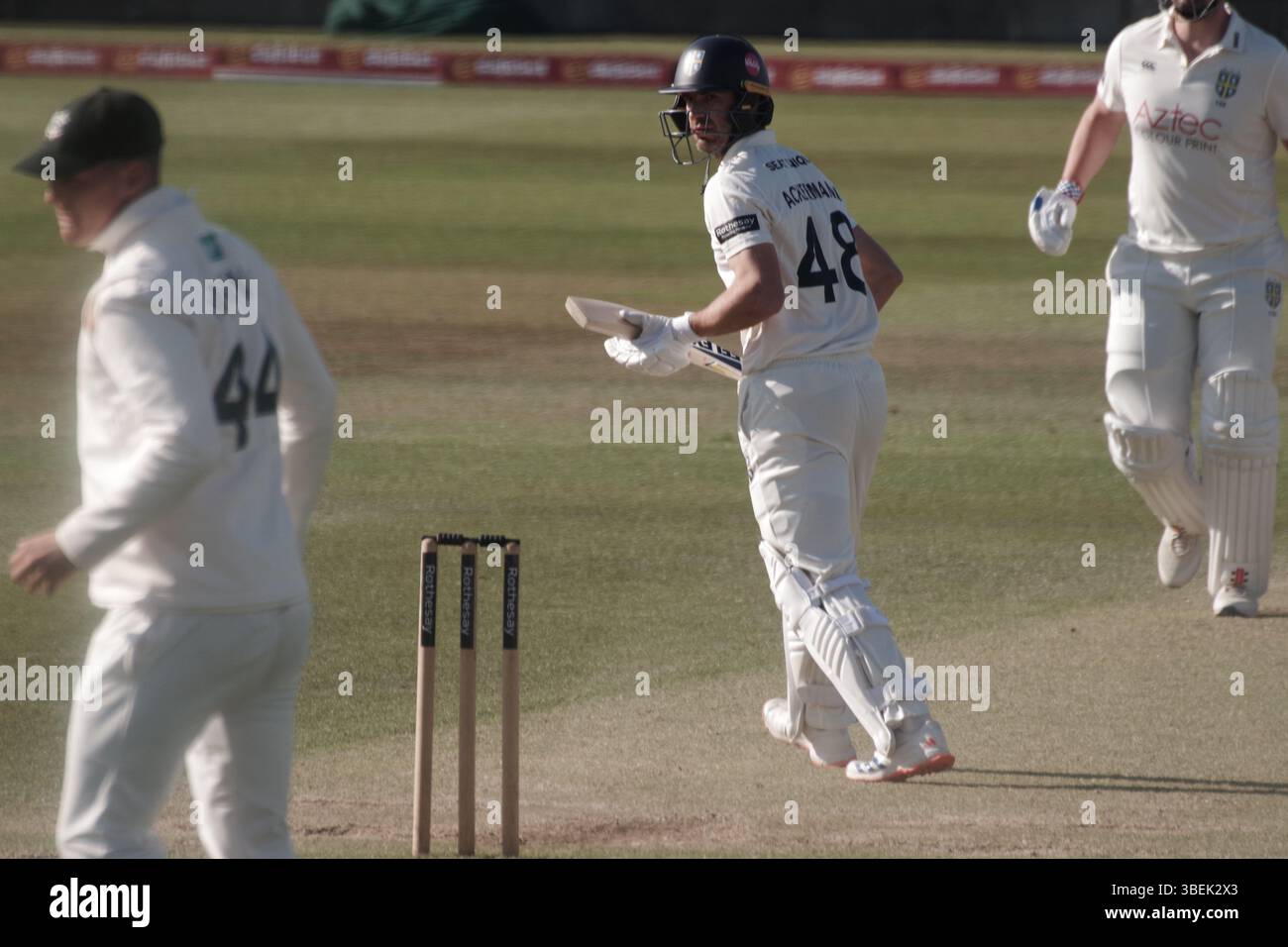 Chester le Street, Inghilterra, 19 maggio 2025. Colin Ackermann batté per Durham contro il Nottinghamshire nel Rothesay County Championship, Division 1 match a Banks Homes Riverside, Chester-le-Street. Credito: Colin Edwards Foto Stock