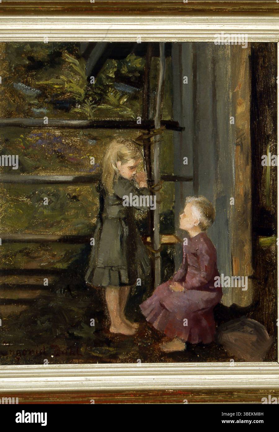 Questo dipinto di Ingrid Dahl, intitolato "To småpiker", è stato creato tra il 1861 e il 1944. Fa parte della collezione di Glomdalsmuseet, che mette in risalto l'arte e il patrimonio culturale norvegese. Foto Stock