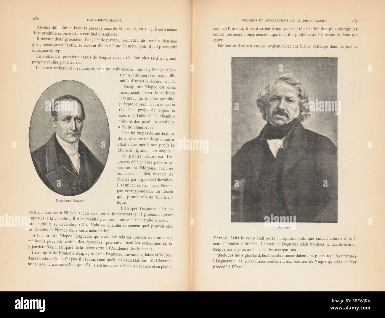Francia, Francia, Daguerre, Fotoreproduzione di un ritratto di Louis Daguerre, stampa fotomeccanica, riproduzione, pagina, foto, libri illustrati fotografici, altezza 140 mm, larghezza 90 mm, creatore, creatore, 1882 - 1892, carta, tipo automatico, disegnatore intermedio Foto Stock