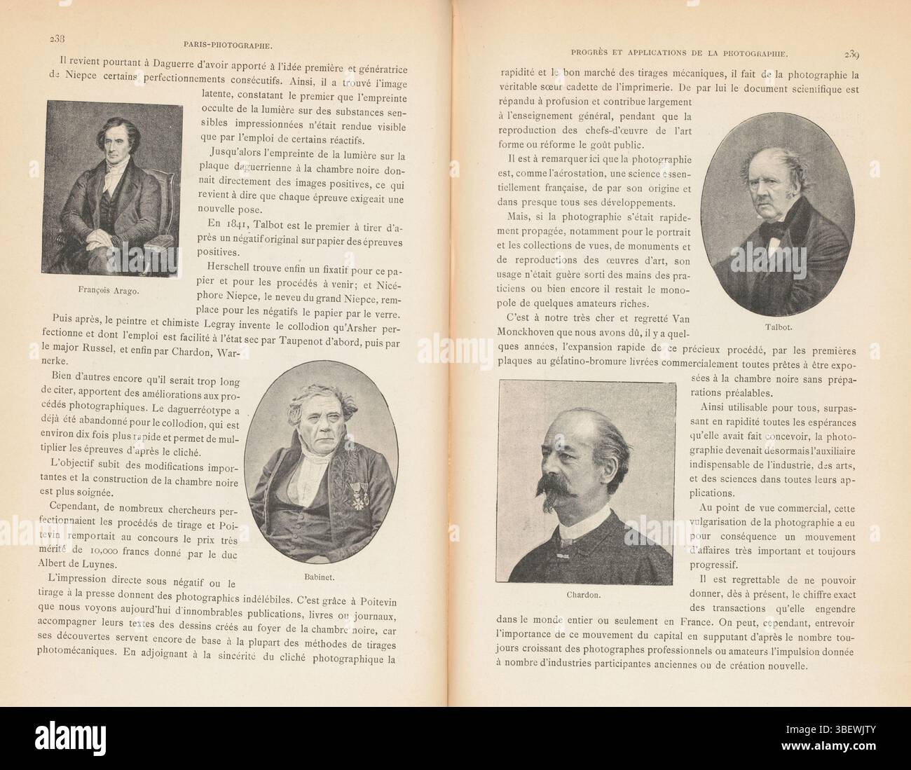 Francia, Francia, Francesco Arago. Babinet, Fotoreproduzioni di ritratti di Francesco Arago e Jacques Babinet, stampa fotomeccanica, riproduzione, pagina, foto, libri illustrati fotografici, altezza 259 mm, larghezza 170 mm, maker, 1882 - 1892, carta, autotipo, drammaturgo intermedio Foto Stock