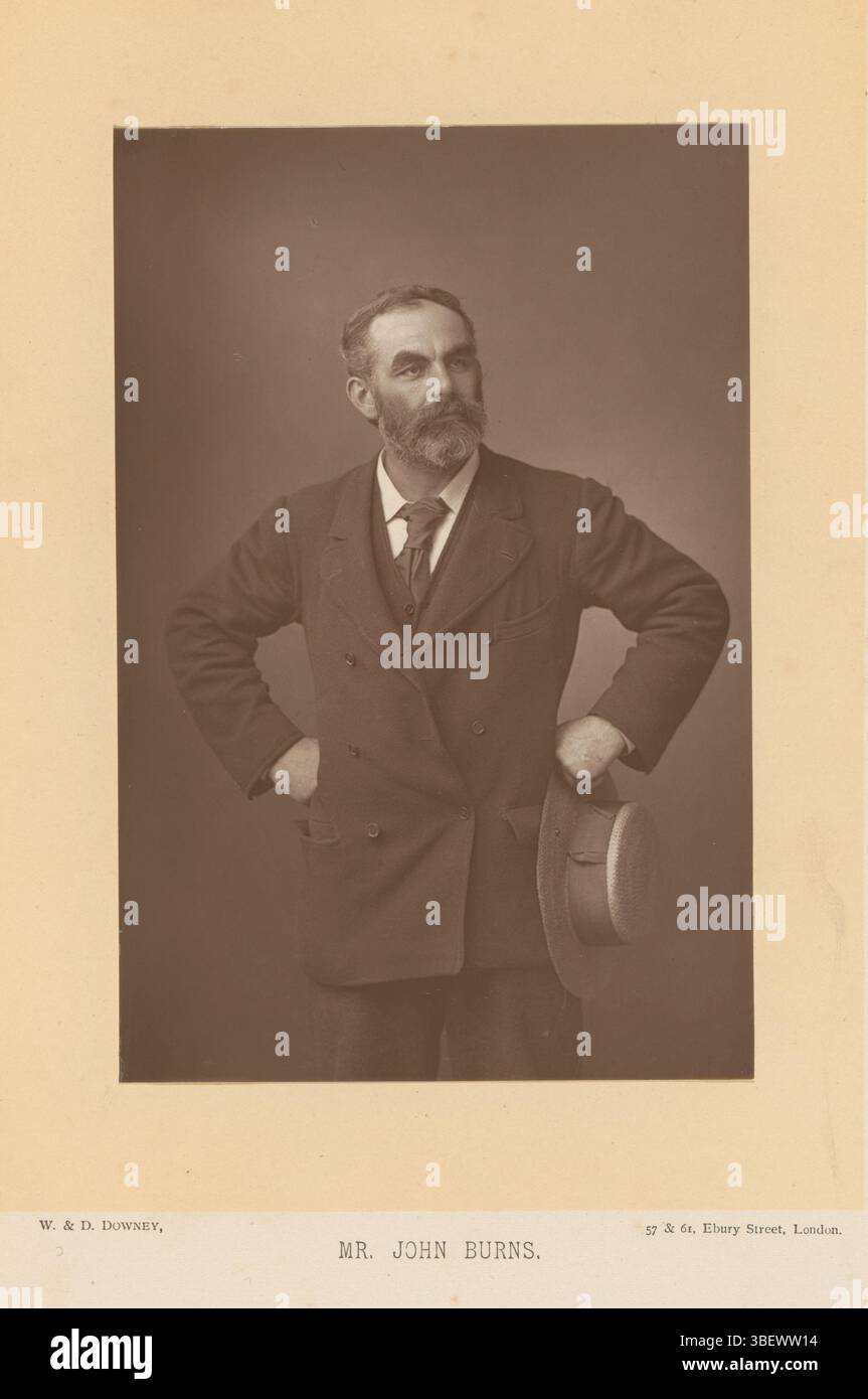 Londra, Downey, William & Daniel, Mr. John Burns, Ritratto di John Burns con un cappello in mano, Londra, stampa fotomeccanica, pagina, foto, libri fotografici illustrati, 57 & 61, Elbury Street, Londra., altezza 140 mm, larghezza 93 mm, inglese, fotografo, 1883 - 1893, carta, Woodburytype, clichémaker Foto Stock