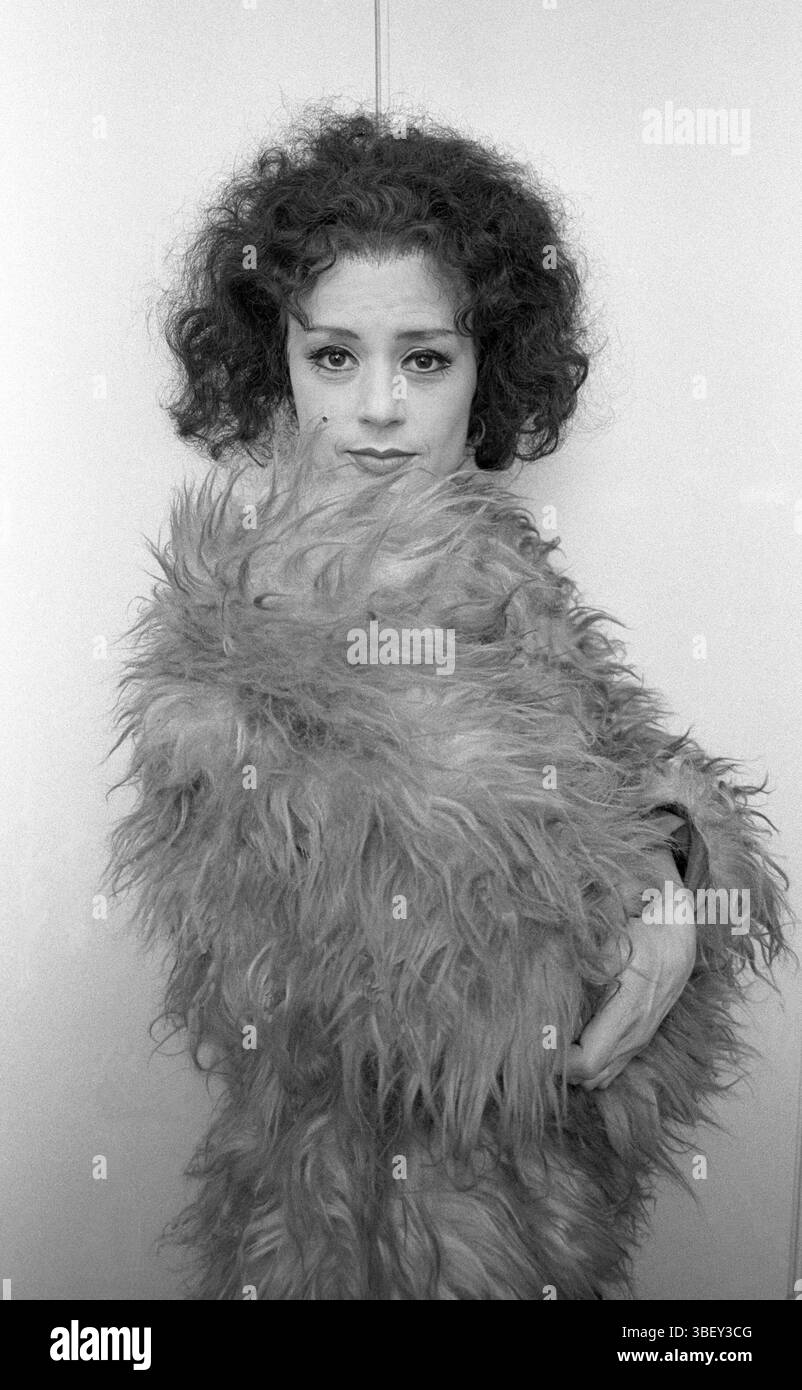 HARRIET ANDERSSON attrice al Royal Dramatic Theater svedese, dove è stata eseguita l'opera da tre soldi Foto Stock