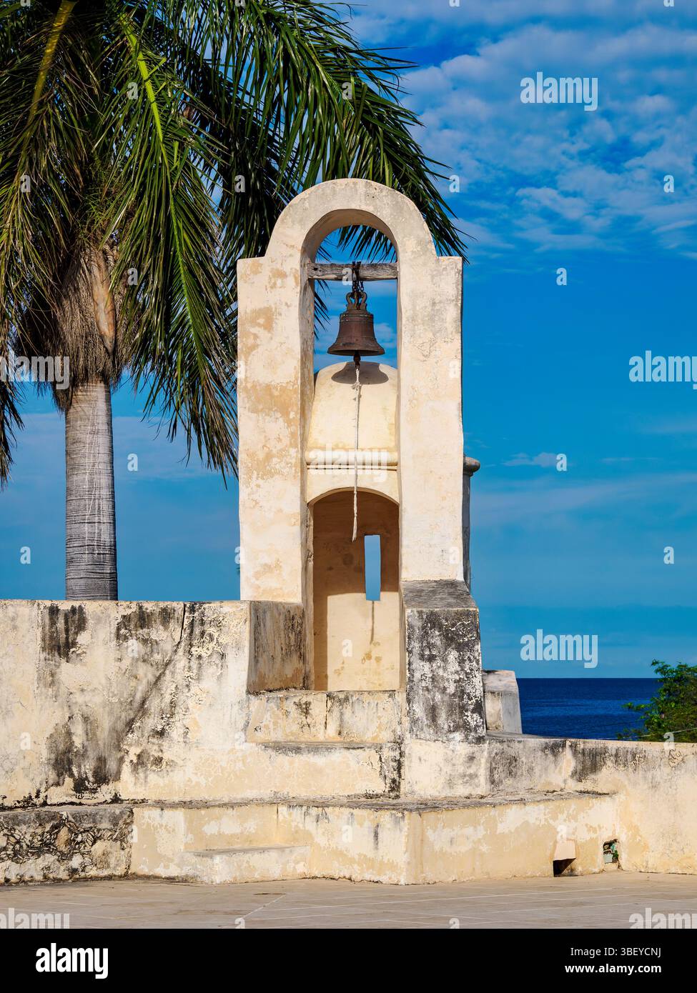 Bastione di San Carlos che ospita il Museo della città, le mura difensive della città vecchia, Campeche City, Campeche State, Messico Foto Stock