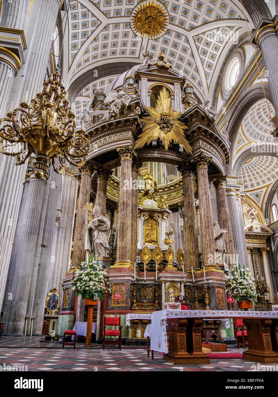 Basilica della Cattedrale di nostra Signora dell'Immacolata Concezione, interno, città di Puebla, Stato di Puebla, Messico Foto Stock