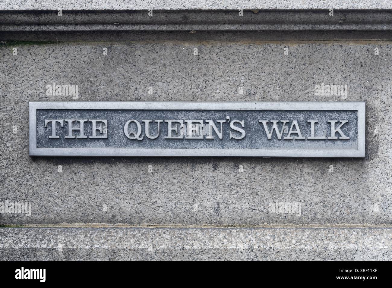 Londra, Regno Unito - 19 ottobre 2024 - piatto della Regina a South Bank, Londra Foto Stock