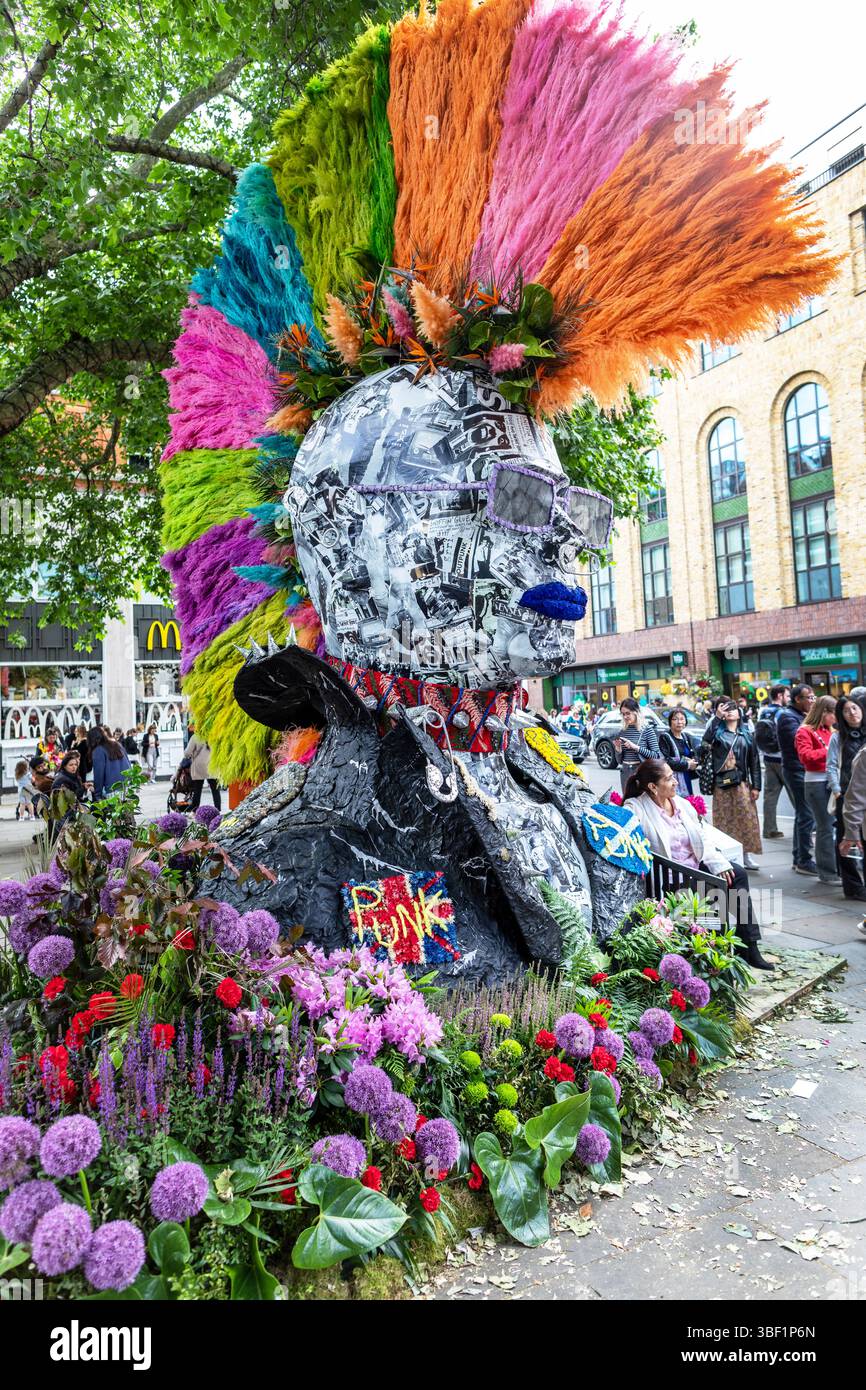 Punk Sculpture in Kings Road Londra Regno Unito Foto Stock