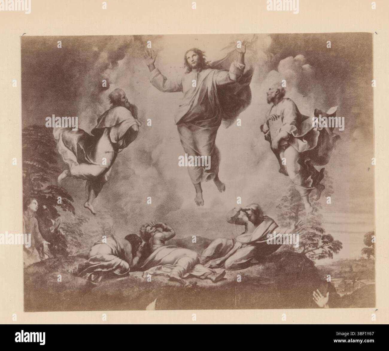 Raffaello, Fotoreproduzione di un dipinto, raffigurante la Trasfigurazione, fotografia, fotografia, riproduzione, pagina, foto, libri fotografici illustrati, altezza 96 mm, larghezza 122 mm, fotografo, 1882 - 1887, carta fotografica, carta fotografica, stampa album, stampa di albumina, 1483-04-07 - 1520-04-07 Foto Stock