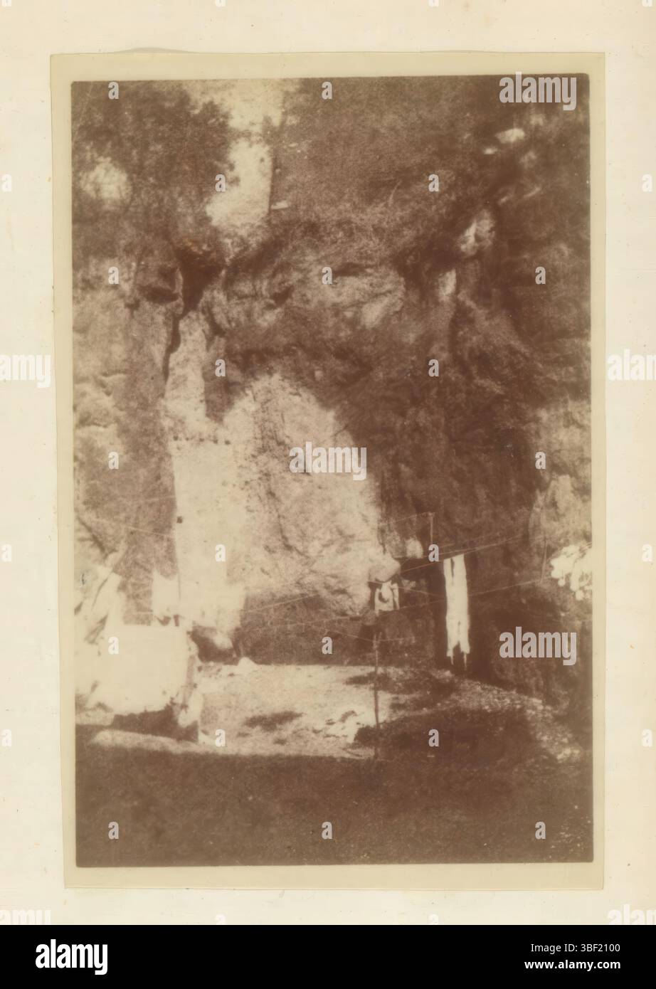 Roma, veduta della Rocca Tarpeica a Roma, Roma, fotografia, foto, pagina, libri illustrati, altezza 91 mm, larghezza 59 mm, fotografo, 1850 - 1860, carta fotografica, carta fotografica, stampa album, stampa albumina Foto Stock