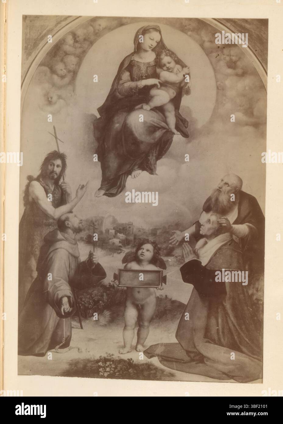 Raffaello, Fotoreproduzione di una stampa alla Madonna di Foligno di Rafael, fotografia, fotografia, riproduzione, pagina, foto, libri fotografici illustrati, altezza 125 mm, larghezza 87 mm, fotografo, 1850 - 1860, carta fotografica, carta fotografica, stampa di album, stampa di albumina, concetto di lavoro, da stampare dal, 1483-04-07 - 1520-04-07 Foto Stock