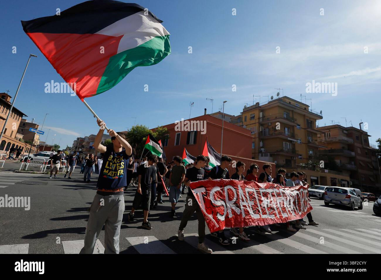 Roma, Italia. 30 maggio 2025. Manifestazione per Gaza degli studenti di Roma Sud Ñ Roma Ñ Italia Ñ Venerd“ 30 maggio 2025 - Cronaca - (foto di Cecilia Fabiano/ credito: LaPresse/Alamy Live News Foto Stock