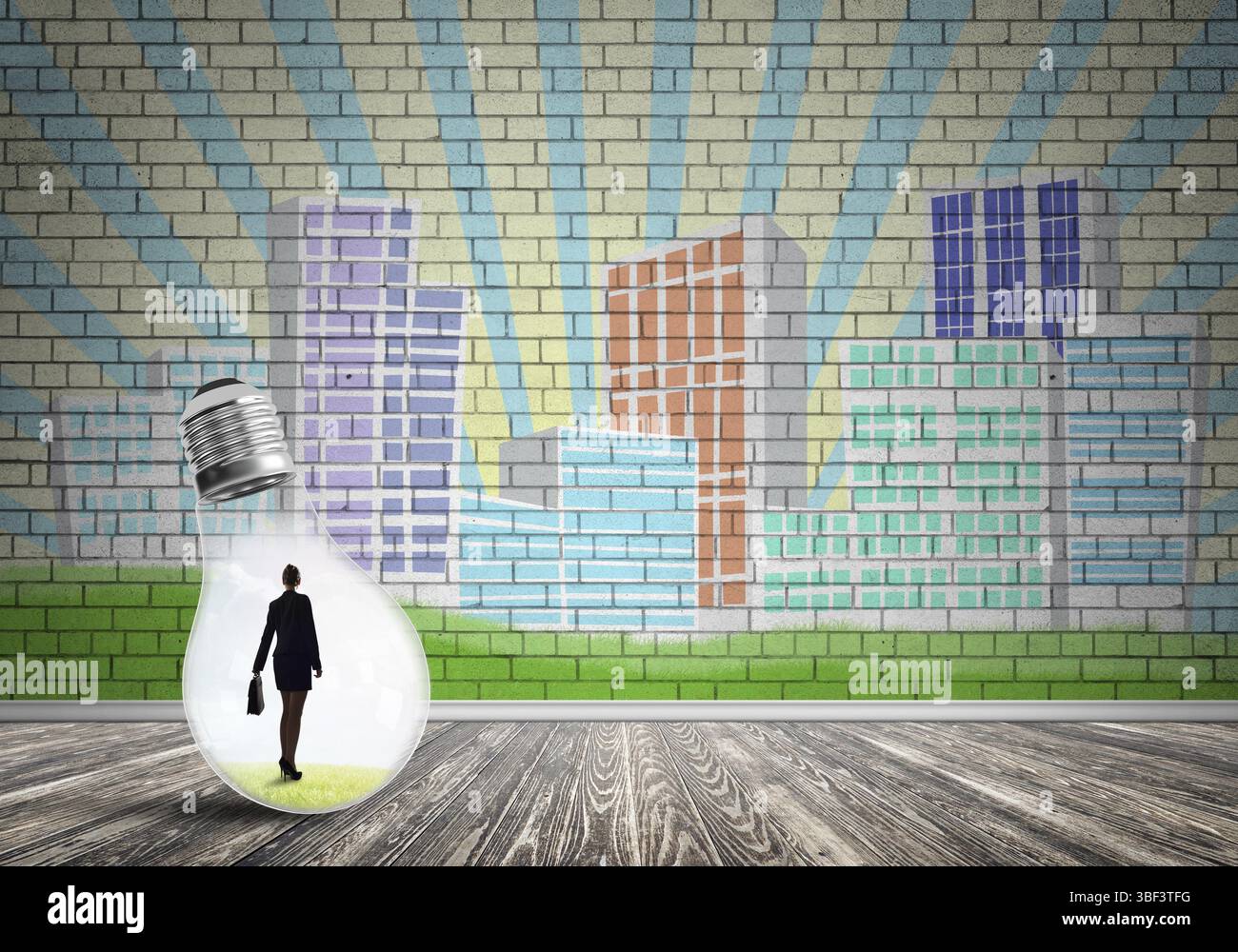 Imprenditrice all'interno della lampadina luce contro città disegnata concept Foto Stock