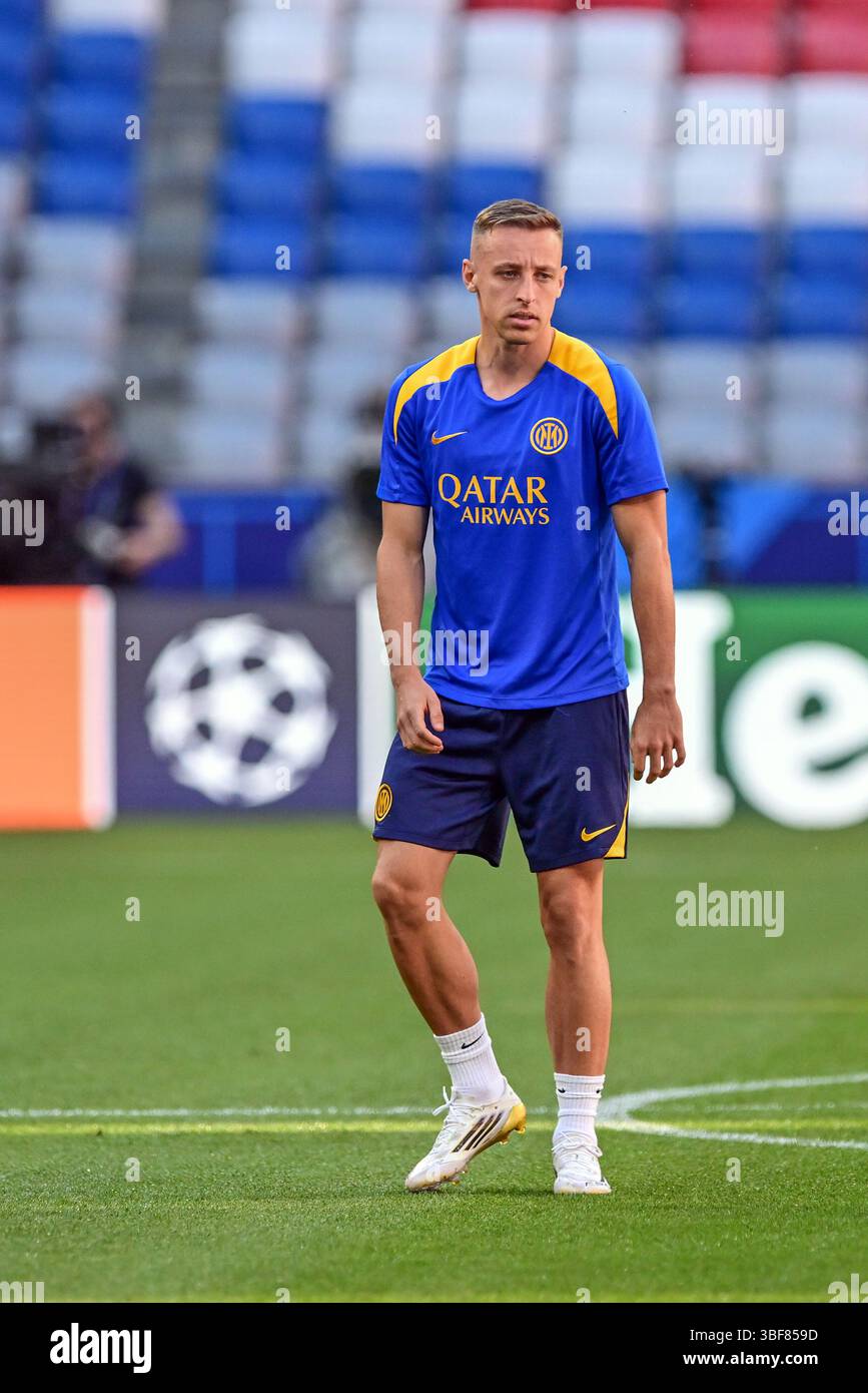 Monaco, Germania. 30 maggio 2025. Davide Frattesi dell'Inter visto durante la sessione di allenamento MD-1 all'Allianz Arena in vista della finale di UEFA Champions League 2025 a Monaco. Credito: Gonzales Photo/Alamy Live News Foto Stock