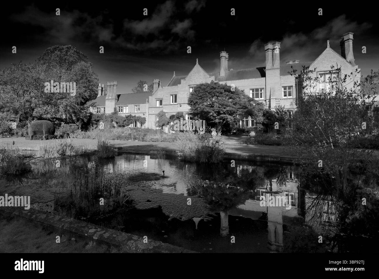 RSPB Lodge nella riserva naturale di Sandy Heath, Sandy Town, Bedfordshire, Inghilterra Foto Stock