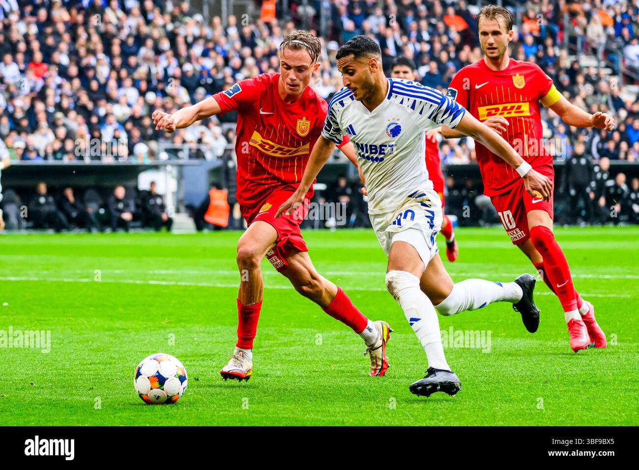 45 (FCN) - Noah Markmann, 30 (FCK) - Elias Achouri. Superliga - Mesterskabsspillet: FC København mod FC Nordsjælland - 25.05.2025. København, Danma Foto Stock