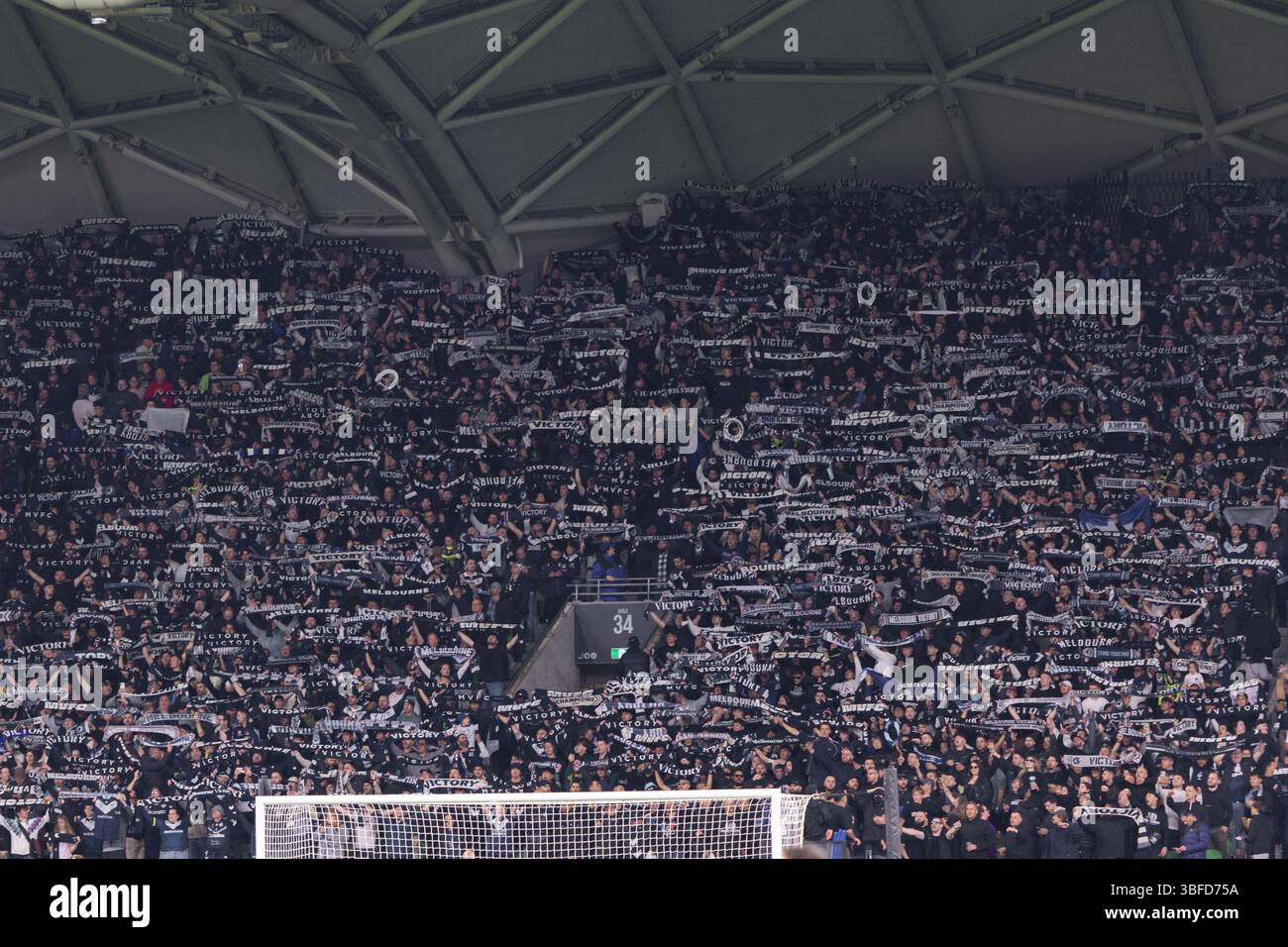 Melbourne, Australia. 31 maggio 2025. Tifosi del Melbourne Victory FC prima dell'inizio della finale maschile A-League tra il Melbourne City FC e il Melbourne Victory FC all'AAMI Park il 31 maggio 2025 a Melbourne, Australia. Crediti: Santanu Banik/Alamy Live News Foto Stock