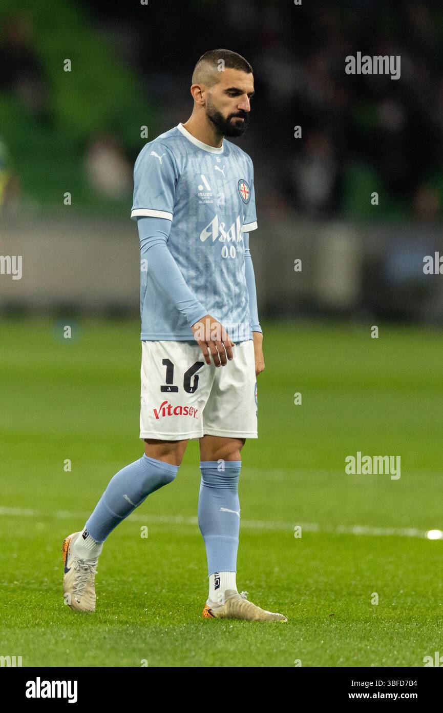 Melbourne, Australia. 31 maggio 2025. Aziz Eraltay Behich del Melbourne City FC durante la sessione di riscaldamento dei giocatori prima della finale maschile A-League tra il Melbourne City FC e il Melbourne Victory FC all'AAMI Park il 31 maggio 2025 a Melbourne, Australia. Crediti: Santanu Banik/Alamy Live News Foto Stock