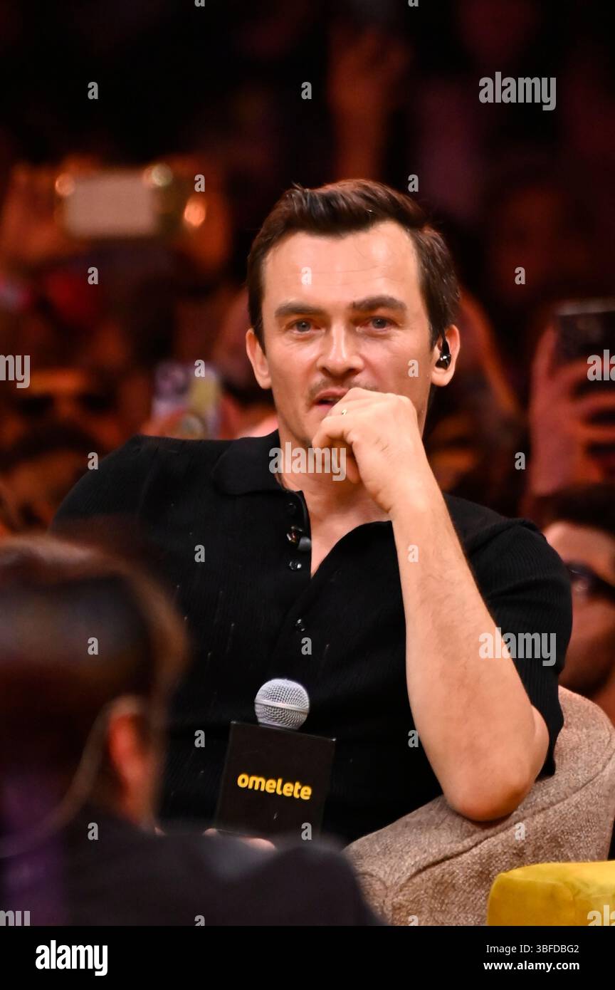 Città del Messico, Messico. 31 maggio 2025. Rupert Friend presenta il film Jurassic World Rebirth durante la 2a edizione di Comic con Experience Mexico 2025 'CCXP' al Centro Banamex di città del Messico, Messico, il 31 maggio 2025. (Foto di Carlos Tischler/Eyepix Group) (foto di Eyepix/NurPhoto) credito: NurPhoto SRL/Alamy Live News Foto Stock