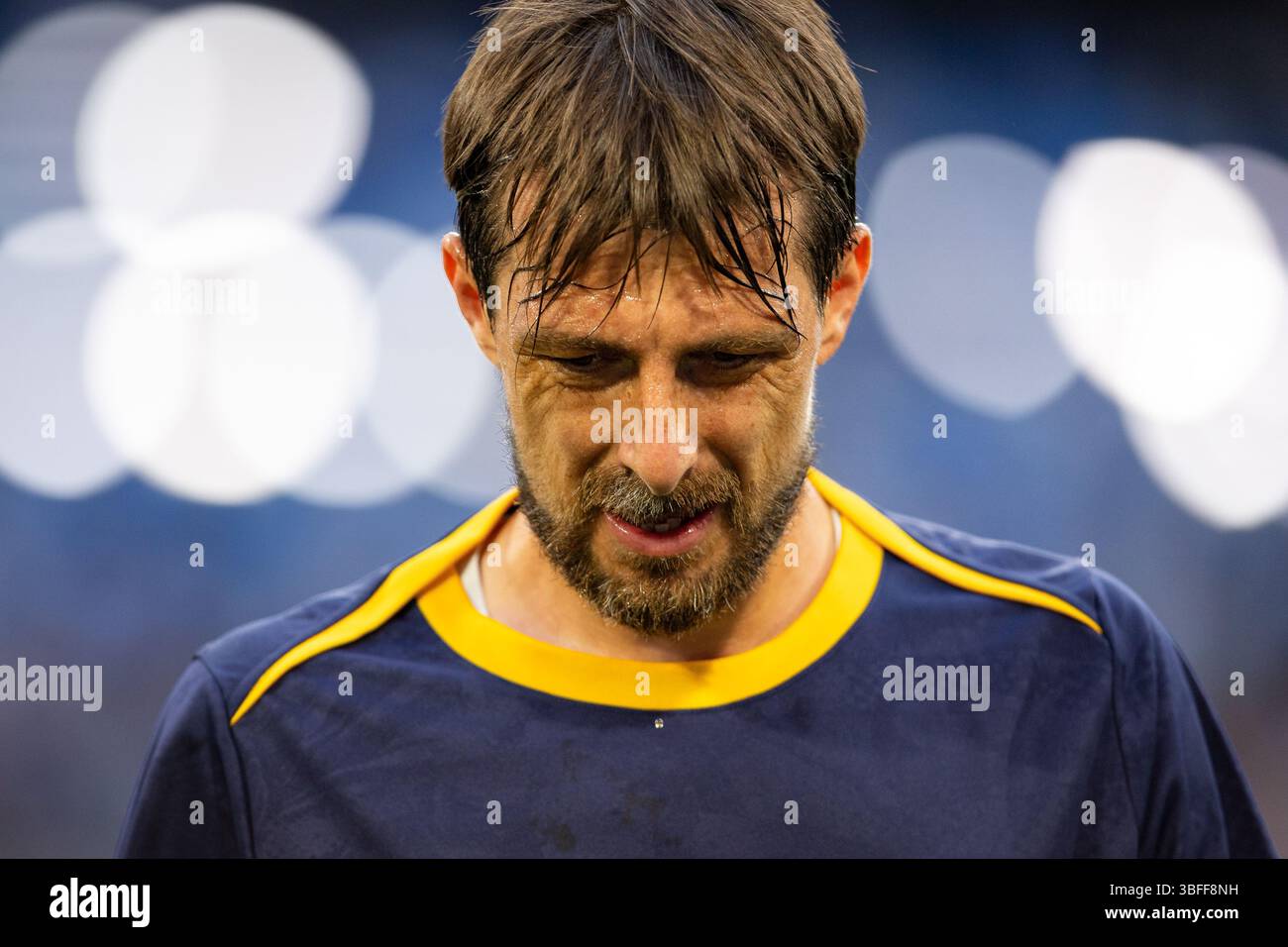 Monaco, Germania. 31 maggio 2025. Francesco Acerbi dell'FC Internazionale Milano reagisce durante la finale di UEFA Champions League 2025 tra Paris Saint-Germain e FC Internazionale de Milano all'Allianz Arena Credit: Iñaki Esnaola/Alamy Live News Foto Stock