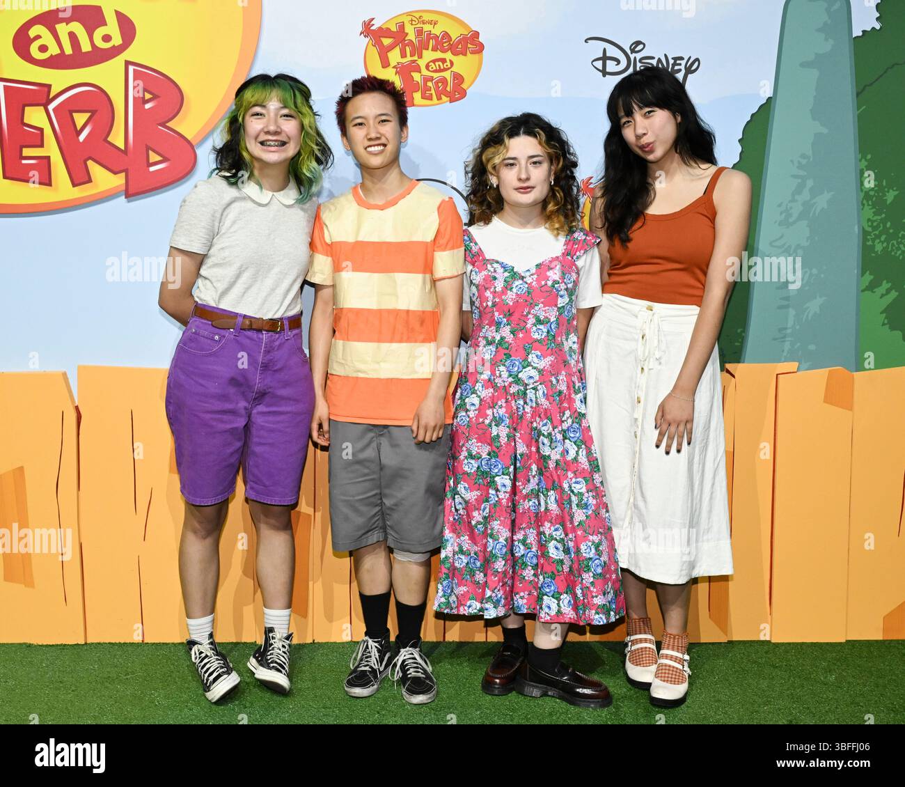 31 maggio 2025, Hollywood, California, Stati Uniti: (L-R) Bela Salazar, Eloise Wong, Mila de la Garza, Lucia de la Garza delle Linda Lindas partecipano all'evento World Premiere di Phineas e Ferb. (Credit Image: © Billy Bennight/ZUMA Press Wire) SOLO PER USO EDITORIALE! Non per USO commerciale! Foto Stock