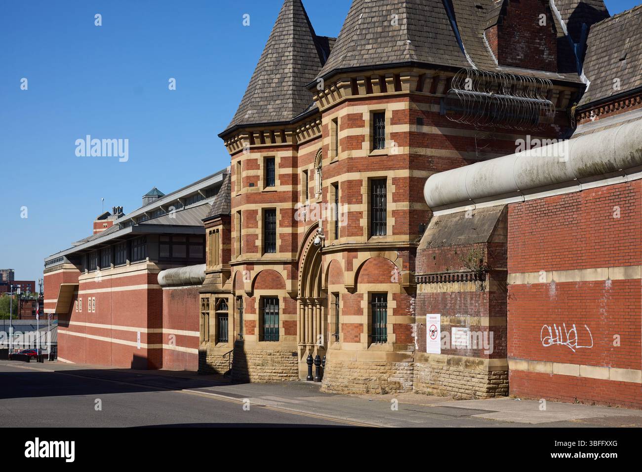 Strangeways di grado II, progettato da Alfred Waterhouse HM Prison Manchester, prigione maschile di categoria A e B. Foto Stock