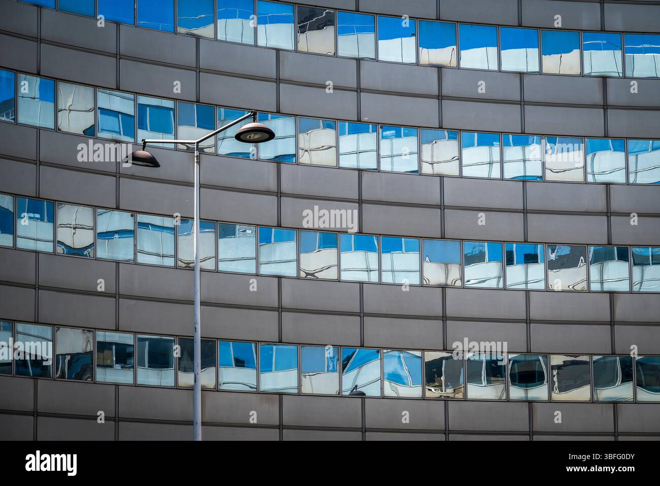 Architettura astratta - uffici, 15° arrondissement, Parigi, Francia Foto Stock