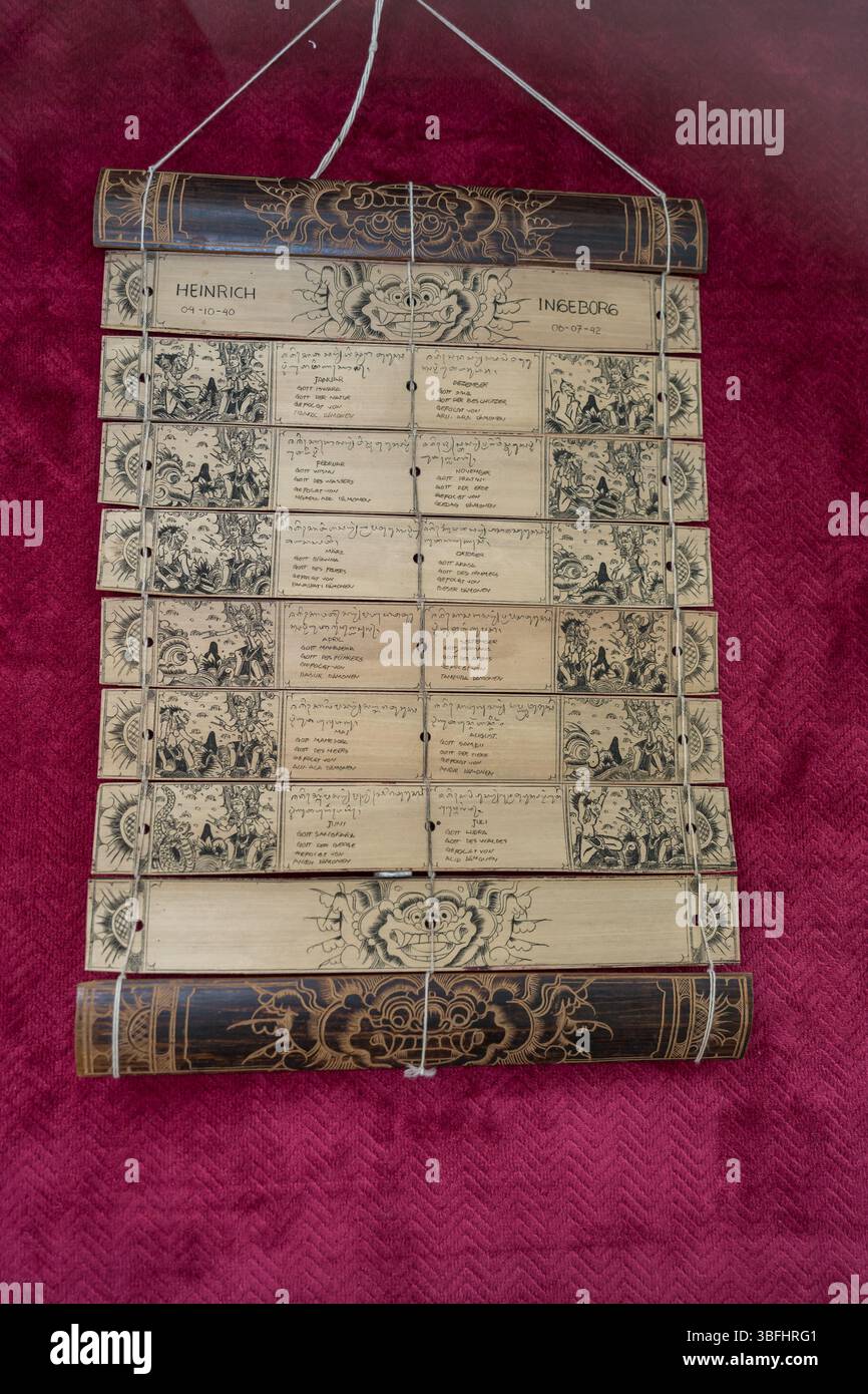 Libro a base di foglie di palma essiccate Foto Stock