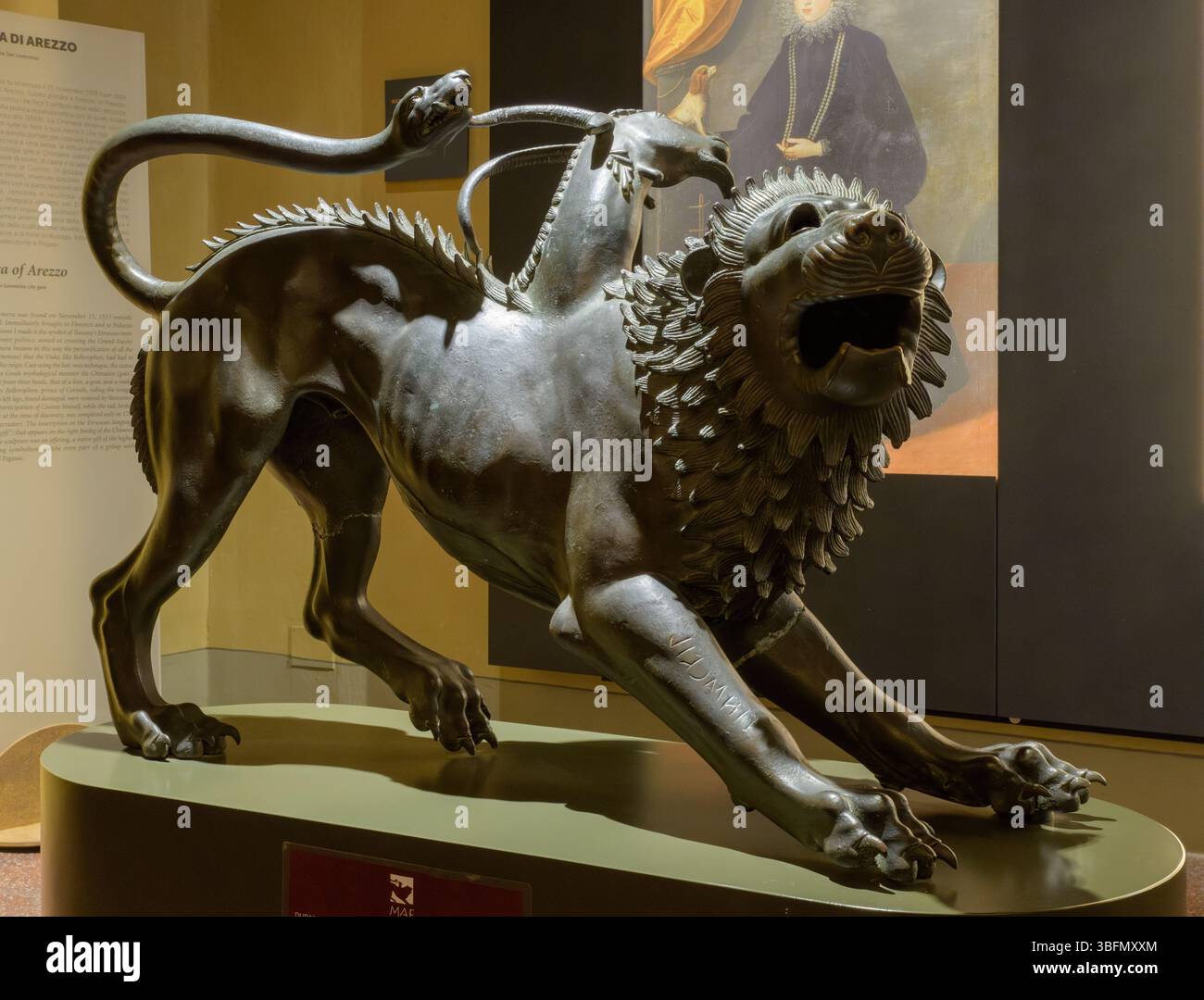Scultura etrusca in bronzo "Chimera di Arezzo", bestia mitologica con corpo di leone, testa di capra e coda di serpente, V-IV secolo a.C., Firenze, Italia. Foto Stock
