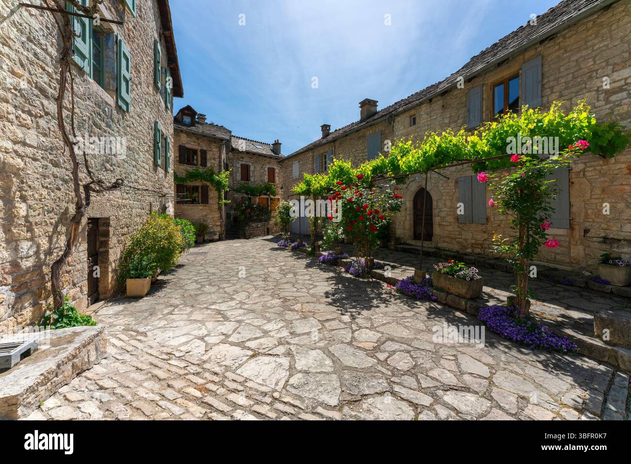 Famoso villaggio di Sainte-Enimie in Francia, Europa Foto Stock