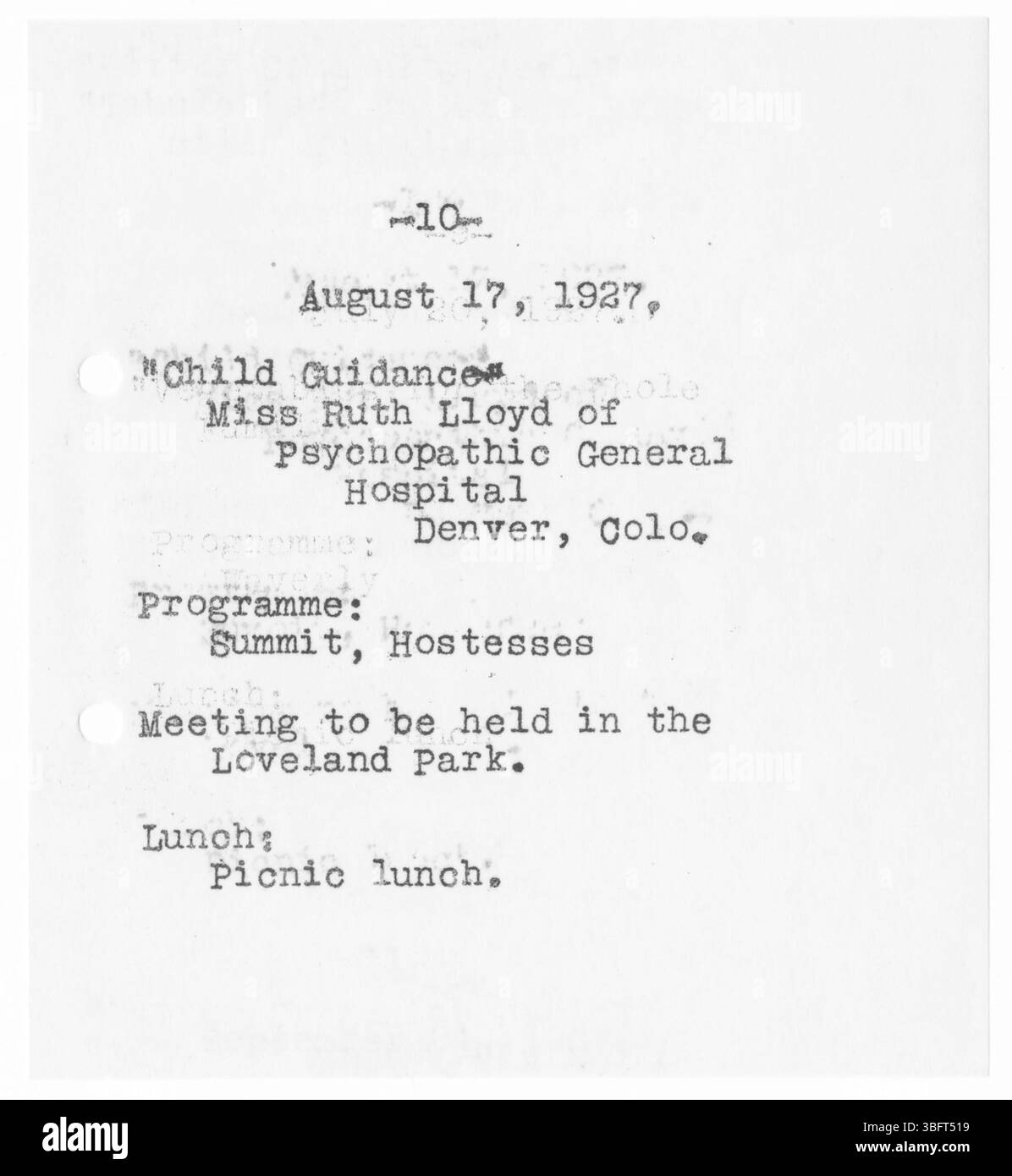 In questa pagina del rapporto del servizio di estensione 1927 per la contea di Larimer vengono discusse le iniziative chiave condotte da D.C. Bascom e Lola F. Schlessman per sostenere l'agricoltura locale e l'educazione della comunità. Foto Stock