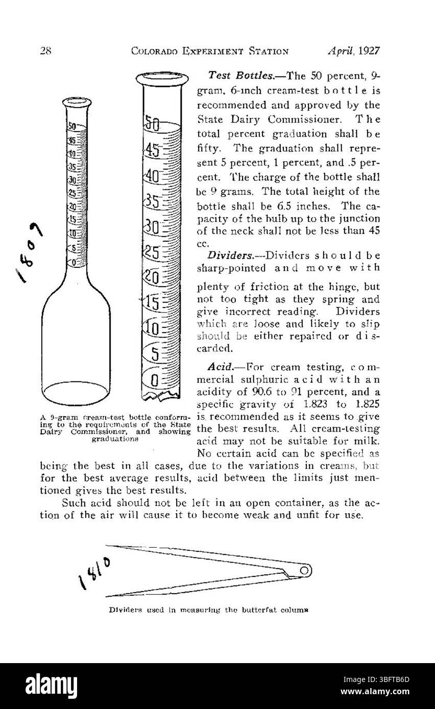In questa pagina viene descritto il processo di manipolazione del latte e della panna dopo la raccolta, inclusi il raffreddamento, la conservazione e il trasporto, per garantire l'integrità e la sicurezza del prodotto. Foto Stock