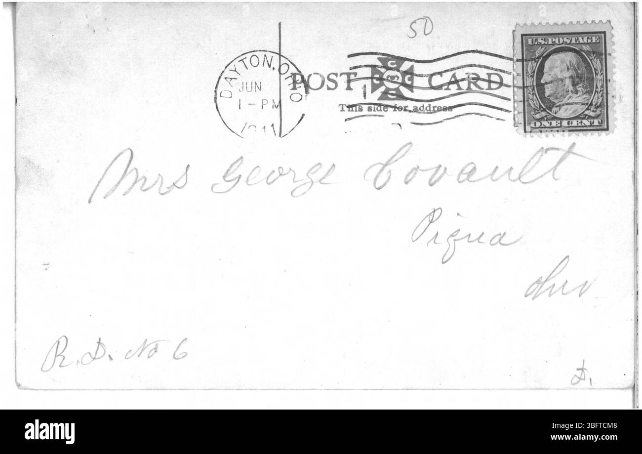 L'ingresso al Woodland Cemetery di Dayton, Ohio, come si vede in questa fotografia del 1911, rappresenta un cimitero storico con importanti figure storiche sepolte. Foto Stock