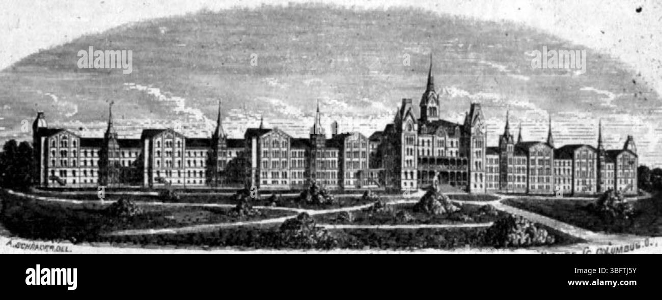 Il Central Ohio Lunatic Asylum, istituito nel 1872 con il governatore Rutherford B. Hayes che presiede la sua cerimonia di fondazione, era uno degli edifici più grandi del suo tempo. La struttura ha funzionato fino al 1997 e ha subito vari cambiamenti di nome. Foto Stock
