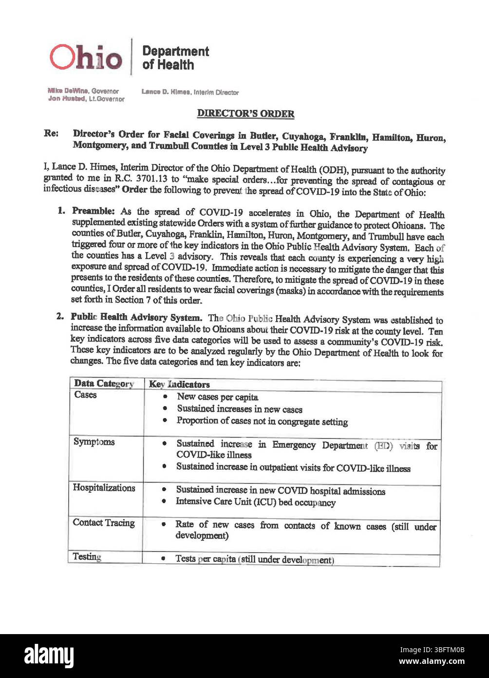 L'ordine del direttore firmato l'8 luglio 2020, ha imposto coperture facciali in diverse contee (Butler, Cuyahoga, Franklin, Hamilton, Huron, Montgomery e Trumbull) nel quadro di un avviso di sanità pubblica di livello 3 per limitare la diffusione della COVID-19. Foto Stock