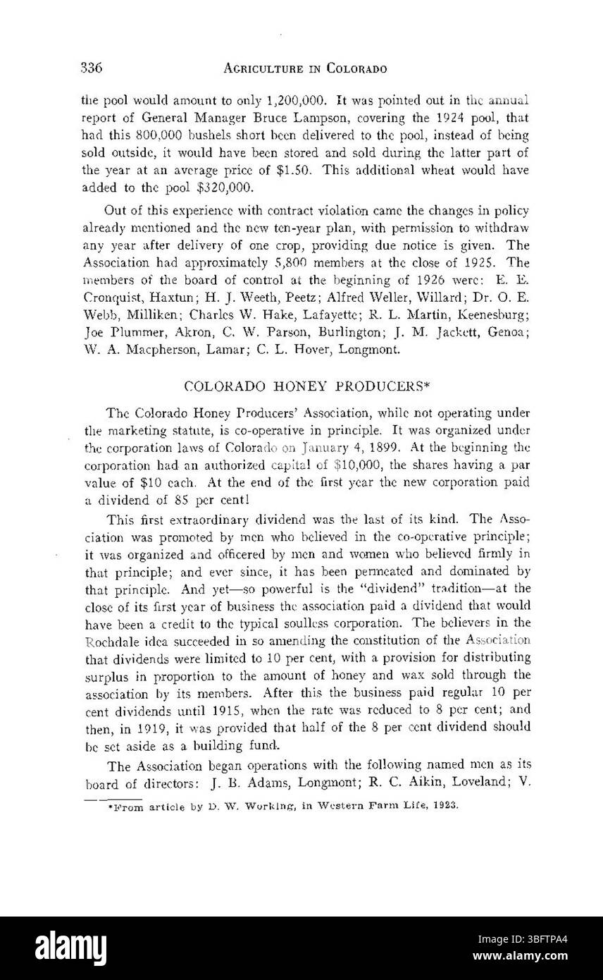 La pagina 335 del libro del 1926 "History of Agriculture in Colorado" esamina i cambiamenti di politica e di utilizzo del territorio nei primi cinquant'anni dello stato, con D. W. che lavora come contributore. Foto Stock