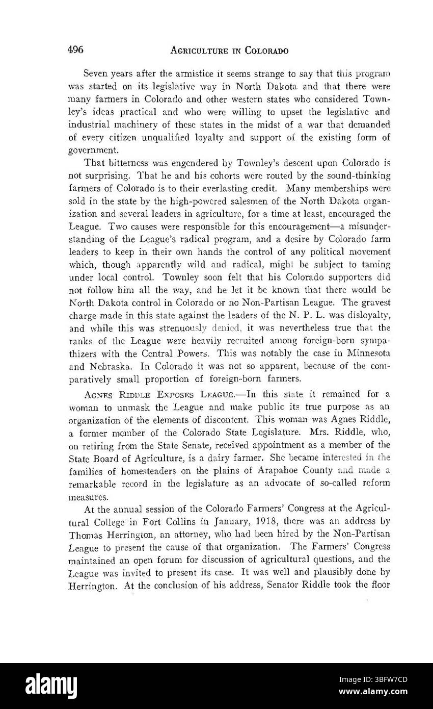 Pagina 494 della storia agricola del 1926 descrive la storia dell'agricoltura in Colorado, notando i progressi e le sfide affrontate dagli agricoltori locali. Il libro è stato pubblicato in onore del cinquantesimo anniversario della fondazione statale del Colorado. Foto Stock